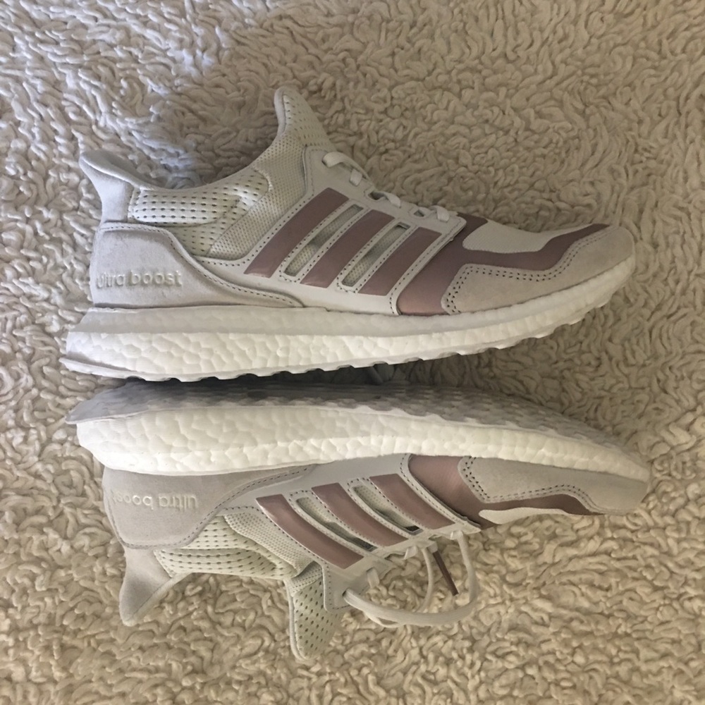 Adidas - Picture 6 of 8